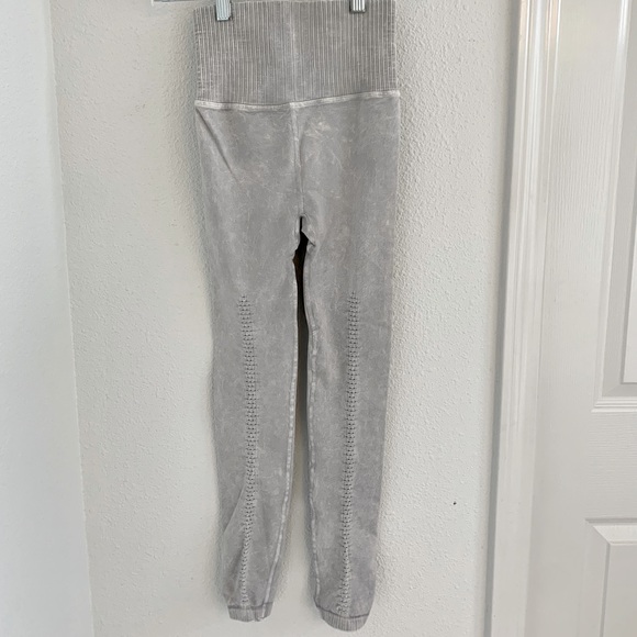 NEW Free People Movement Good Karma Leggings - Picture 5 of 16